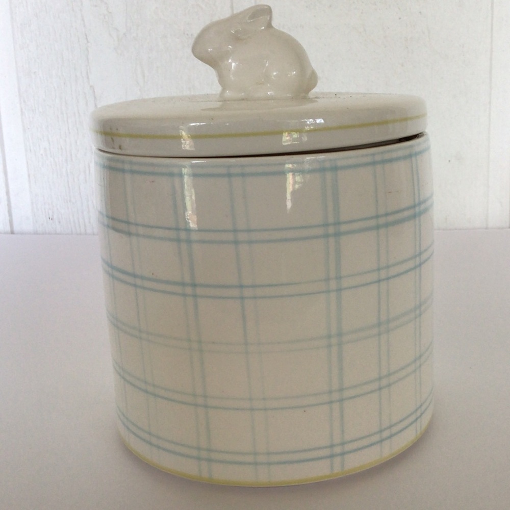 THRESHOLD CERAMIC CANISTER CANDY COOKIE JAR